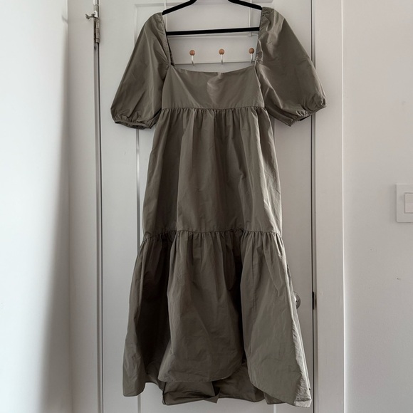 Aritzia Wilfred gray green puff sleeve Serenade midi dress - size Medium (M) - Picture 7 of 11